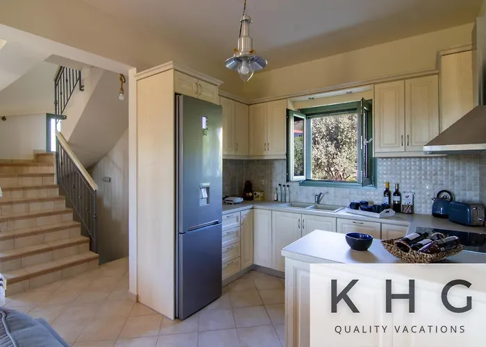 빌라 Elaionas 1 Experiencing Nature's Tranquility! 스보로나타